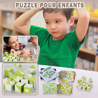 petit garçon qui joue avec le puzzle en 3d